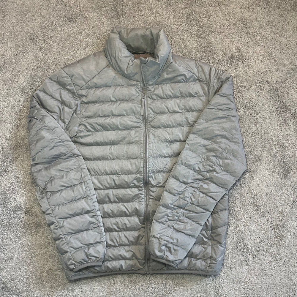 Uniqlo Ultra Light Down Jacket Mens L Grey Puffer Extra Warm Quilted Full Zip